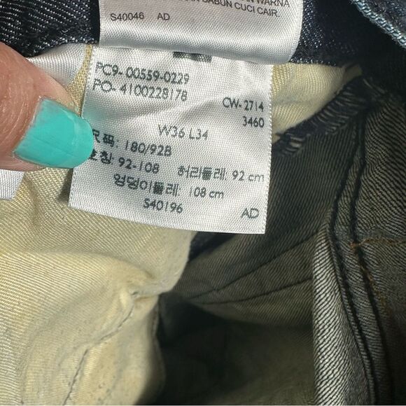 Levi's Blue Relaxed Jeans with Indigo Denim - Picture 4 of 9